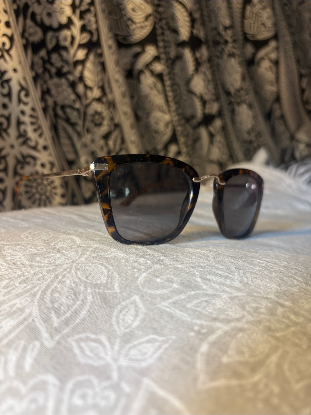 Tortoiseshell Men’s Sunglasses - Classic Dark Lens